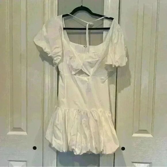 ASTR THE LABEL SYAH DRESS - Picture 2 of 5